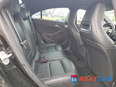 Zdjęcie 10 z 12 samochodu: 2014 MERCEDES-BENZ CLA 250 VIN:WDDSJ4EB7EN035061 - miniatura