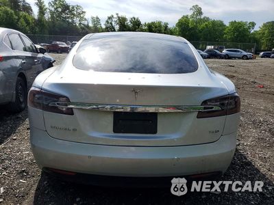 Zdjęcie 6 z 12 samochodu: 2016 TESLA MODEL S VIN:5YJSA1E29GF154417 - miniatura