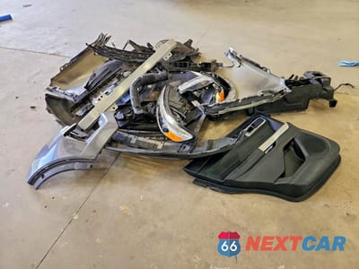 Zdjęcie 13 z 14 samochodu: 2021 FORD EXPLORER XLT VIN:1FMSK8DH3MGB77183 - miniatura