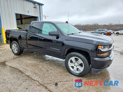 Czwarte zdjęcie samochodu z boku: 2016 CHEVROLET SILVERADO K1500 CUSTOM VIN:1GCVKPEC5GZ300019 - miniatura