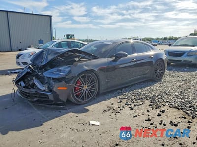 2017 PORSCHE PANAMERA 4S WP0AB2A7XHL123465 - główne zdjęcie licytacji z USA - miniatura