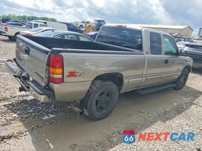 Trzecie zdjęcie samochodu z tyłu: 2000 CHEVROLET SILVERADO K1500 VIN:2GCEK19T7Y1190494 - miniatura