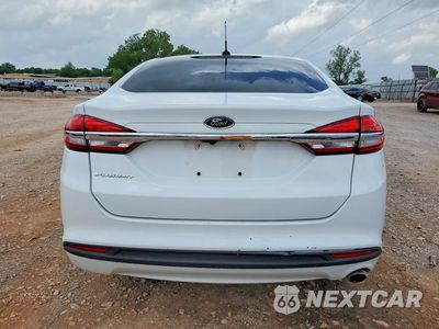 Zdjęcie 6 z 12 samochodu: 2017 FORD FUSION S VIN:3FA6P0G79HR175227 - miniatura
