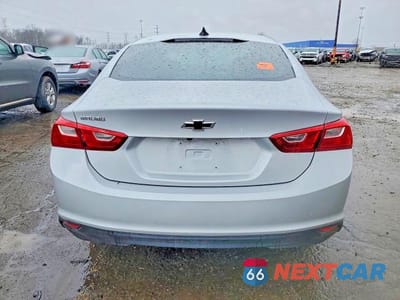 Zdjęcie 6 z 12 samochodu: 2019 CHEVROLET MALIBU LS VIN:1G1ZB5ST9KF126808 - miniatura