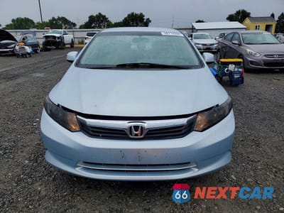 Piąte zdjęcie samochodu w środku: 2012 HONDA CIVIC LX VIN:19XFB2F56CE352708 - miniatura