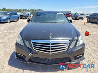 Piąte zdjęcie samochodu w środku: 2011 MERCEDES-BENZ E 350 VIN:WDDHF5GB2BA280643 - miniatura