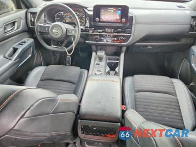 Zdjęcie 8 z 14 samochodu: 2024 NISSAN PATHFINDER ROCK CREEK VIN:5N1DR3BD4RC210861 - miniatura