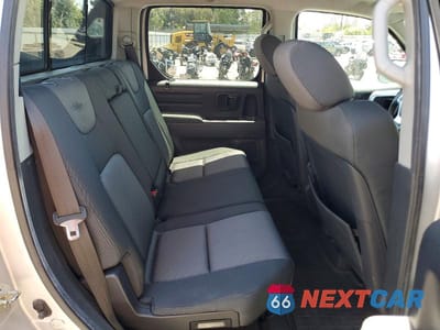 Zdjęcie 10 z 12 samochodu: 2006 HONDA RIDGELINE RTS VIN:2HJYK16476H576018 - miniatura