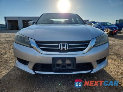 Piąte zdjęcie samochodu w środku: 2013 HONDA ACCORD LX VIN:1HGCR2E30DA252575 - miniatura