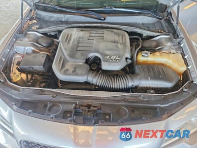 Zdjęcie 11 z 13 samochodu: 2016 CHRYSLER 300C VIN:2C3CCAEG9GH294783 - miniatura