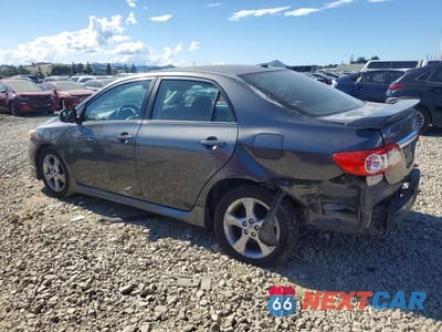 Drugie zdjęcie samochodu z przodu: 2011 TOYOTA COROLLA S VIN:2T1BU4EE9BC622002 - miniatura