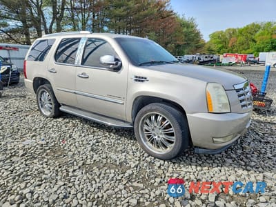 Czwarte zdjęcie samochodu z boku: 2007 CADILLAC ESCALADE LUXURY VIN:1GYFK63837R125325 - miniatura