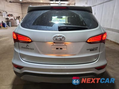 Zdjęcie 6 z 12 samochodu: 2017 HYUNDAI SANTA FE SPORT 2.0T ULTIMATE VIN:5XYZWDLA5HG446152 - miniatura