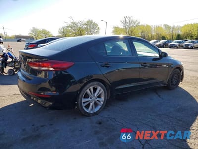 Trzecie zdjęcie samochodu z tyłu: 2018 HYUNDAI ELANTRA SE VIN:5NPD74LF3JH316727 - miniatura