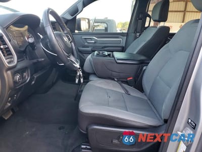 Zdjęcie 7 z 12 samochodu: 2022 RAM 1500 BIG HORN VIN:1C6RRFFG4NN366288 - miniatura