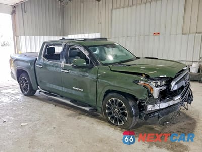Czwarte zdjęcie samochodu z boku: 2023 TOYOTA TUNDRA LIMITED HV VIN:5TFJC5DBXPX026983 - miniatura