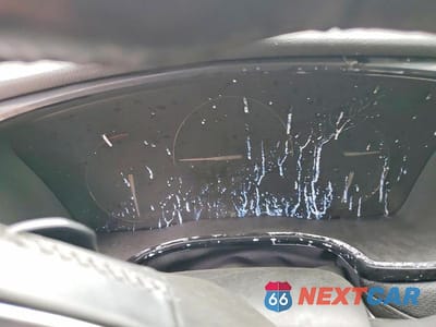 Zdjęcie 9 z 12 samochodu: 2018 CADILLAC XT5 LUXURY VIN:1GYKNCRS4JZ163936 - miniatura