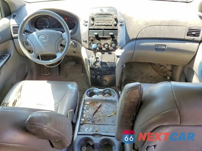 Zdjęcie 8 z 12 samochodu: 2007 TOYOTA SIENNA LE 7-PASSENGER VIN:5TDZK23C87S084496 - miniatura