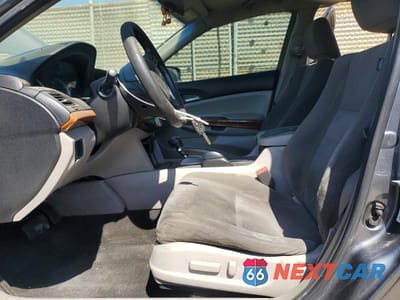 Zdjęcie 7 z 12 samochodu: 2011 HONDA ACCORD EX VIN:1HGCP2F72BA117764 - miniatura