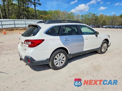 Trzecie zdjęcie samochodu z tyłu: 2018 SUBARU OUTBACK 2.5I PREMIUM VIN:4S4BSAHC3J3230358 - miniatura