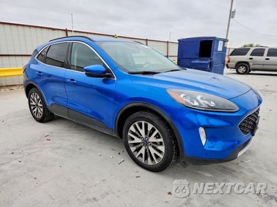 Czwarte zdjęcie samochodu z boku: 2020 FORD ESCAPE TITANIUM VIN:1FMCU9J96LUB18047 - miniatura