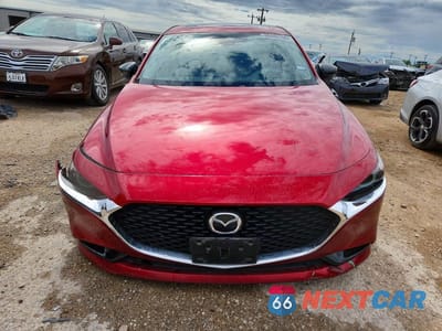 Piąte zdjęcie samochodu w środku: 2020 MAZDA 3 PREMIUM VIN:JM1BPAEM9L1166098 - miniatura