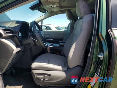 Zdjęcie 7 z 14 samochodu: 2021 TOYOTA SIENNA LE VIN:5TDBRKEC5MS025783 - miniatura