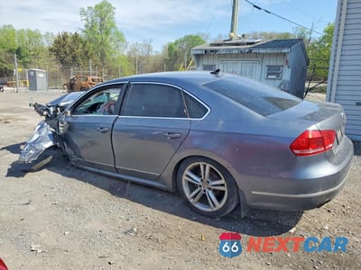 Drugie zdjęcie samochodu z przodu: 2015 VOLKSWAGEN PASSAT SE VIN:1VWBT7A39FC072725 - miniatura