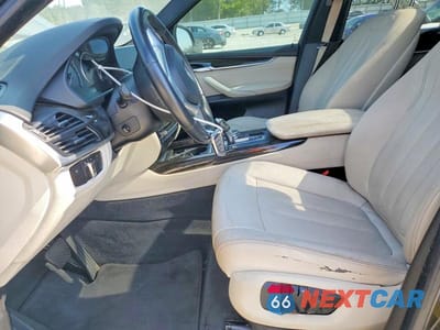 Zdjęcie 7 z 12 samochodu: 2017 BMW X5 SDRIVE35I VIN:5UXKR2C32H0U23155 - miniatura