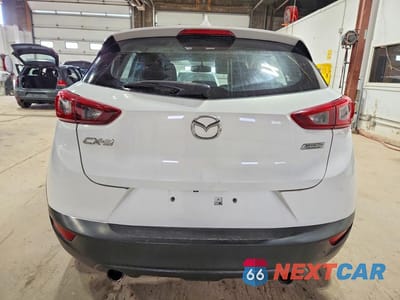 Zdjęcie 6 z 12 samochodu: 2016 MAZDA CX-3 SPORT VIN:JM1DKDB74G0140527 - miniatura