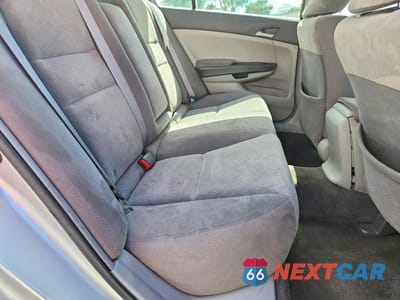 Zdjęcie 10 z 13 samochodu: 2009 HONDA ACCORD VIN:1HGCP26369A153481 - miniatura