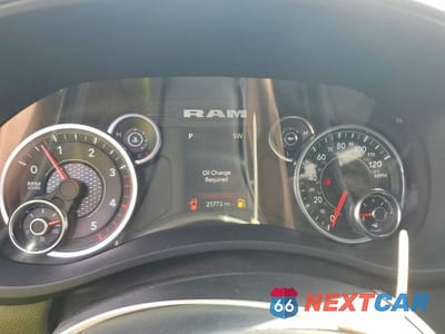 Zdjęcie 9 z 12 samochodu: 2024 RAM 3500 TRADESMAN VIN:3C63RRGL0RG219130 - miniatura