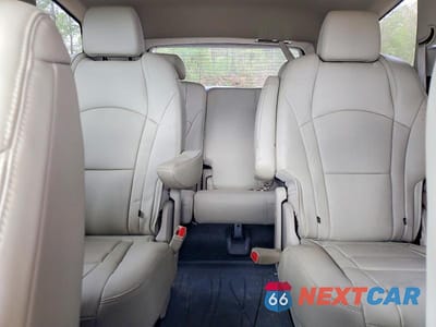 Zdjęcie 10 z 13 samochodu: 2019 BUICK ENCLAVE ESSENCE VIN:5GAERBKW4KJ208079 - miniatura