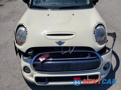 Zdjęcie 11 z 12 samochodu: 2020 MINI COOPER S VIN:WMWXR5C09L2L33770 - miniatura