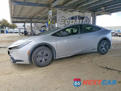2024 TOYOTA PRIUS LE JTDACAAU7R3019305 - główne zdjęcie licytacji z USA - miniatura