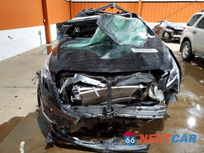 Piąte zdjęcie samochodu w środku: 2025 CADILLAC XT5 SPORT VIN:1GYKNGRS9SZ111520 - miniatura