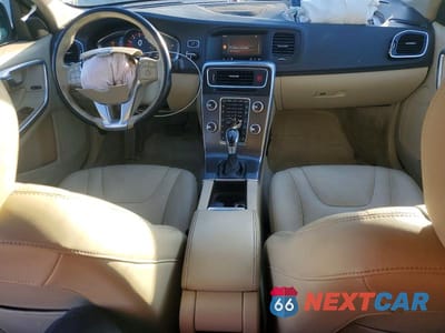 Zdjęcie 8 z 11 samochodu: 2015 VOLVO S60 PLATINUM VIN:YV126MFM7F1362722 - miniatura