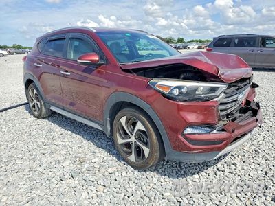 Czwarte zdjęcie samochodu z boku: 2017 HYUNDAI TUCSON LIMITED VIN:KM8J33A25HU520725 - miniatura