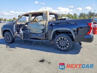 Drugie zdjęcie samochodu z przodu: 2025 TOYOTA TUNDRA CREWMAX LIMITED VIN:5TFJA5DB3SX297642 - miniatura