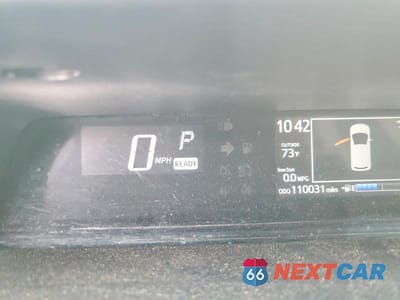 Zdjęcie 9 z 12 samochodu: 2018 TOYOTA PRIUS C FOUR VIN:JTDKDTB34J1605978 - miniatura