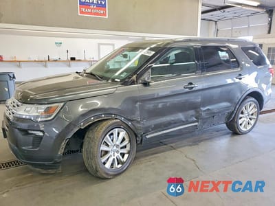 2018 FORD EXPLORER XLT 1FM5K8D88JGC49343 - główne zdjęcie licytacji z USA - miniatura