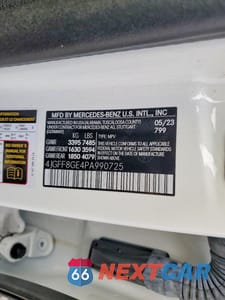 Zdjęcie 14 z 14 samochodu: 2023 MERCEDES-BENZ GLS 580 4MATIC VIN:4JGFF8GE4PA990725 - miniatura