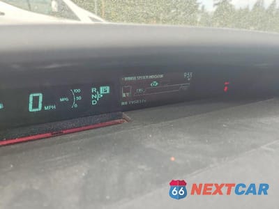 Zdjęcie 9 z 13 samochodu: 2015 TOYOTA PRIUS FOUR VIN:JTDKN3DU5F0481400 - miniatura