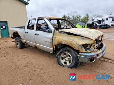 Czwarte zdjęcie samochodu z boku: 2005 DODGE RAM 1500 ST VIN:1D7HU18N25S362183 - miniatura