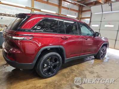 Trzecie zdjęcie samochodu z tyłu: 2023 JEEP GRAND CHEROKEE LIMITED VIN:1C4RJHBG0PC536307 - miniatura