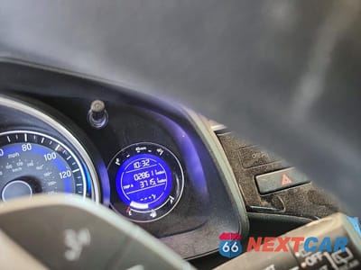 Zdjęcie 9 z 13 samochodu: 2019 HONDA FIT LX VIN:3HGGK5H41KM742325 - miniatura