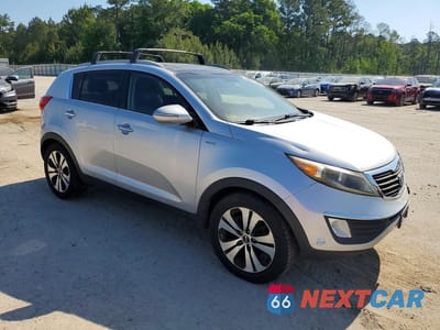 Czwarte zdjęcie samochodu z boku: 2013 KIA SPORTAGE VIN:KNDPCCA21D7377442 - miniatura