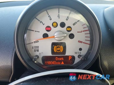 Zdjęcie 9 z 12 samochodu: 2012 MINI COOPER S COUNTRYMAN VIN:WMWZC3C55CWL86663 - miniatura