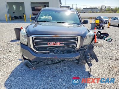 Piąte zdjęcie samochodu w środku: 2017 GMC YUKON SLT VIN:1GKS2BKCXHR148156 - miniatura