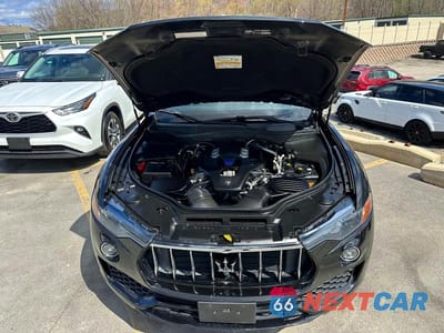 Zdjęcie 6 z 10 samochodu: 2020 MASERATI LEVANTE S VIN:ZN661YUA5LX344605 - miniatura